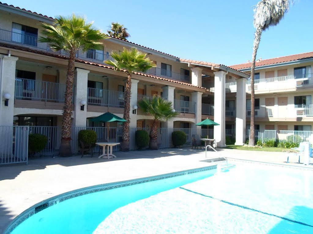 Days Inn By Wyndham San Jose Airport Milpitas Εξωτερικό φωτογραφία