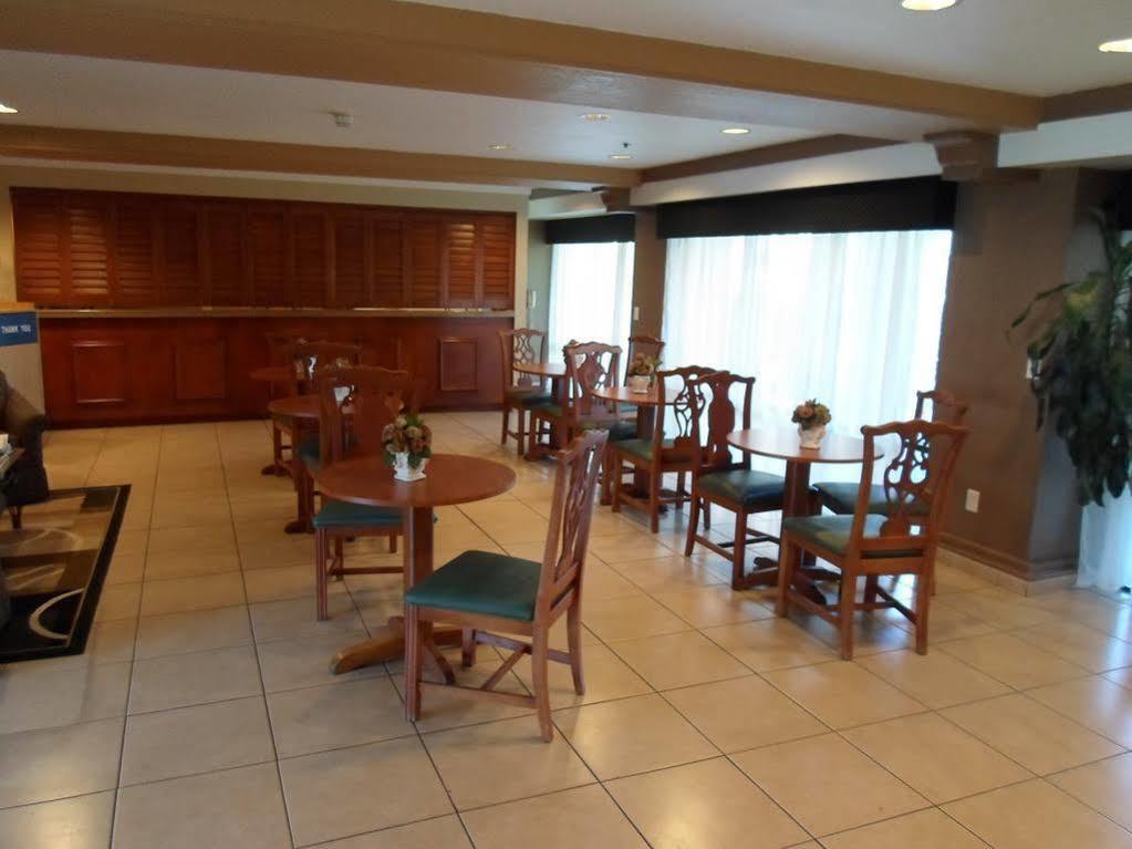 Days Inn By Wyndham San Jose Airport Milpitas Εξωτερικό φωτογραφία